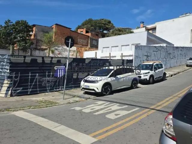 Terreno aluguel em Região Imediata de São Paulo, Região Metropolitana de São Paulo