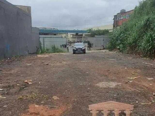 Terreno aluguel em Região Imediata de São Paulo, Região Metropolitana de São Paulo