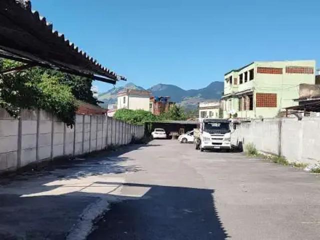 Terreno aluguel em Região Geográfica Imediata do Rio de Janeiro, Região Metropolitana do Rio de Janeiro