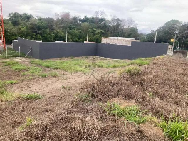 Terreno aluguel em Região Imediata de São José dos Campos, Região Metropolitana do Vale do Paraíba e Litoral Norte