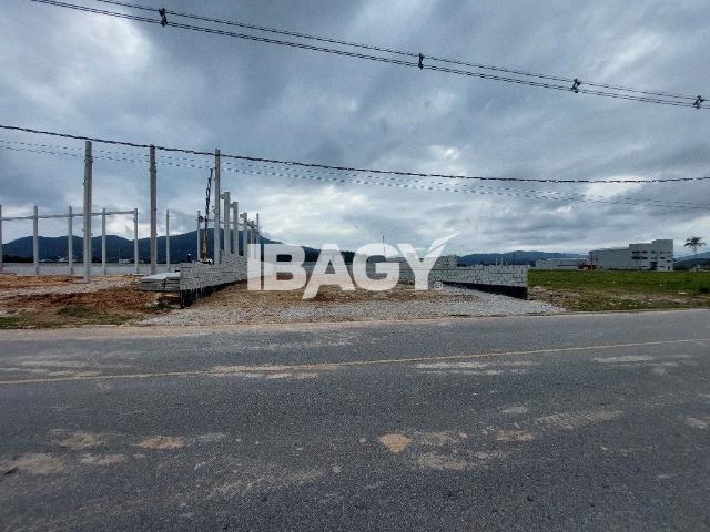 Terreno aluguel em Sertão do Maruim, São José