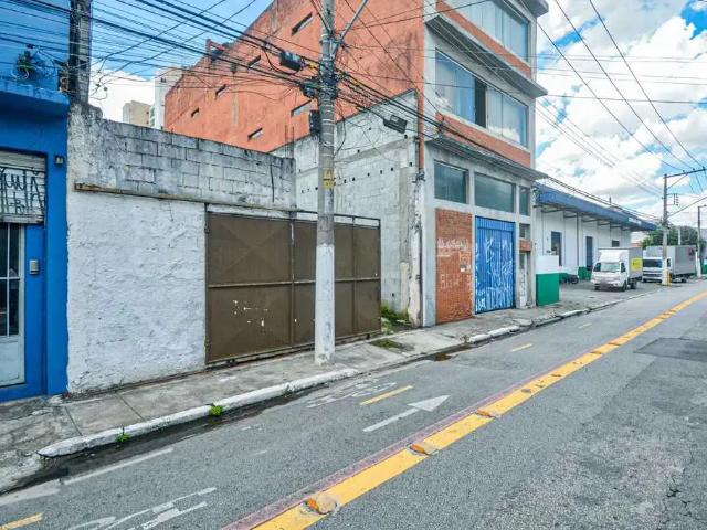 Terreno aluguel em Região Imediata de São Paulo, Região Metropolitana de São Paulo