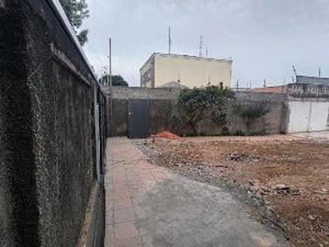 Terreno aluguel em Região Imediata de São Paulo, Região Metropolitana de São Paulo
