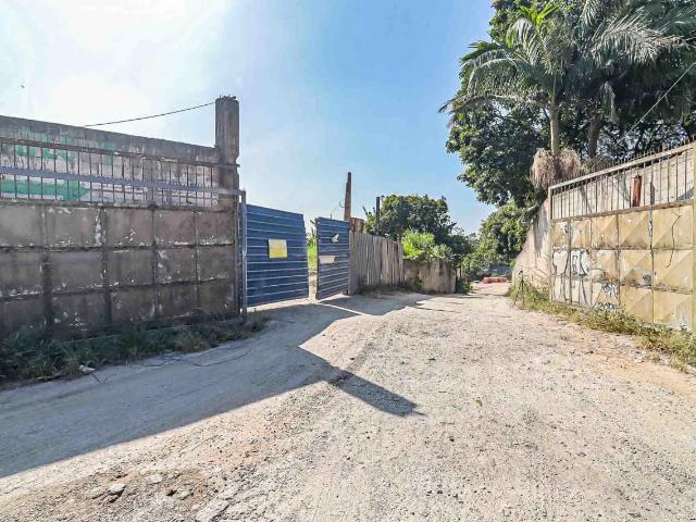 Terreno aluguel em Região Imediata de São Paulo, Região Metropolitana de São Paulo