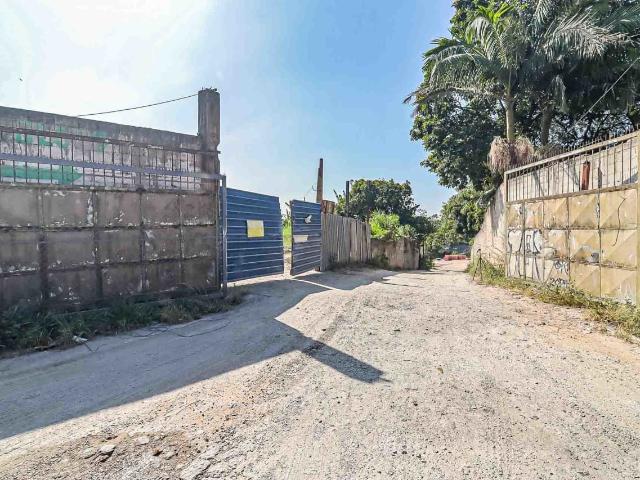 Terreno aluguel em Região Imediata de São Paulo, Região Metropolitana de São Paulo