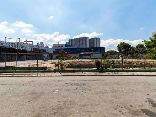 Terreno aluguel em Região Imediata de São Paulo, Região Metropolitana de São Paulo