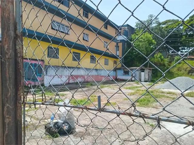 Terreno aluguel em Região Imediata de São Paulo, Região Metropolitana de São Paulo