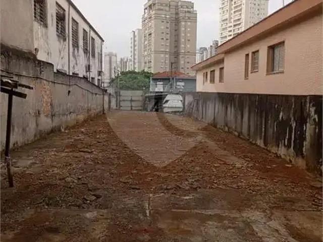 Terreno aluguel em Região Imediata de São Paulo, Região Metropolitana de São Paulo