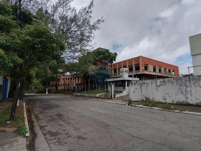 Terreno aluguel em Região Imediata de São Paulo, Região Metropolitana de São Paulo
