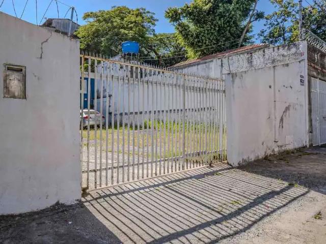 Terreno aluguel em Região Imediata de São Paulo, Região Metropolitana de São Paulo