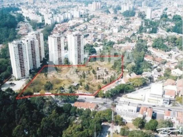 Terreno aluguel em Região Imediata de São Paulo, Região Metropolitana de São Paulo