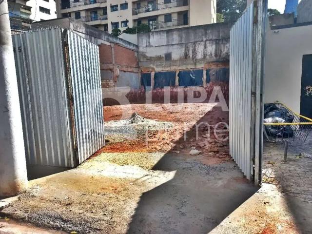 Terreno aluguel em Região Imediata de São Paulo, Região Metropolitana de São Paulo