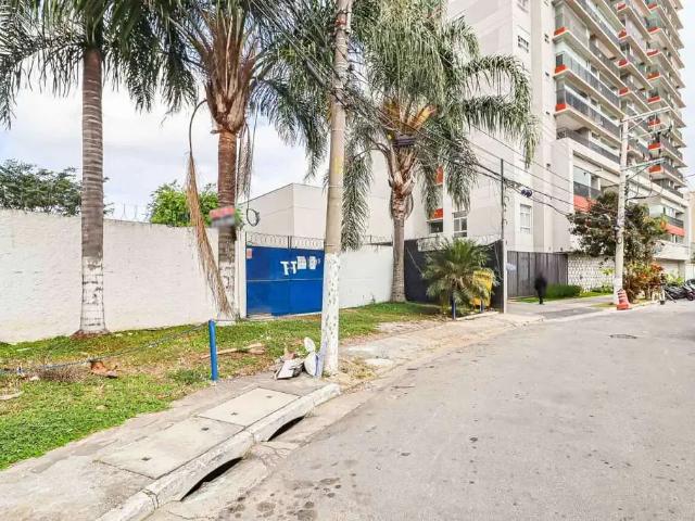Terreno aluguel em Região Imediata de São Paulo, Região Metropolitana de São Paulo