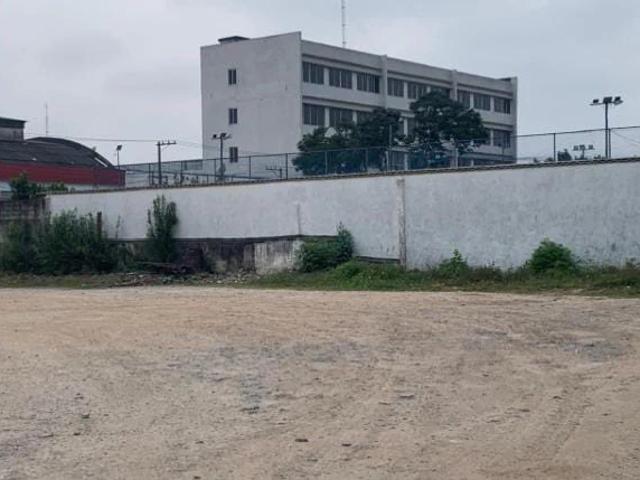 Terreno aluguel em Região Imediata de São Paulo, Região Metropolitana de São Paulo