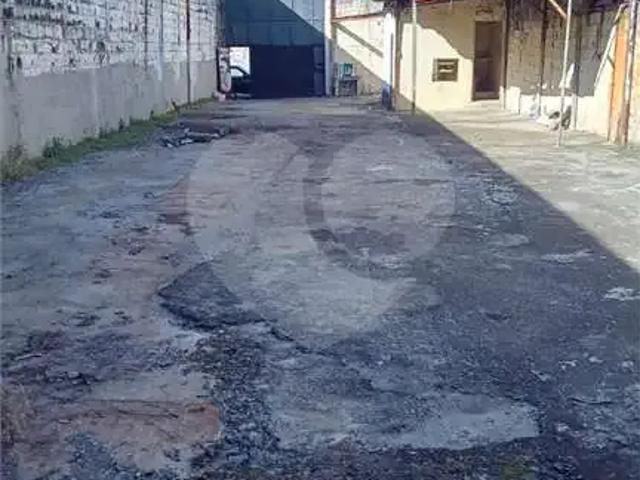 Terreno aluguel em Região Imediata de São Paulo, Região Metropolitana de São Paulo