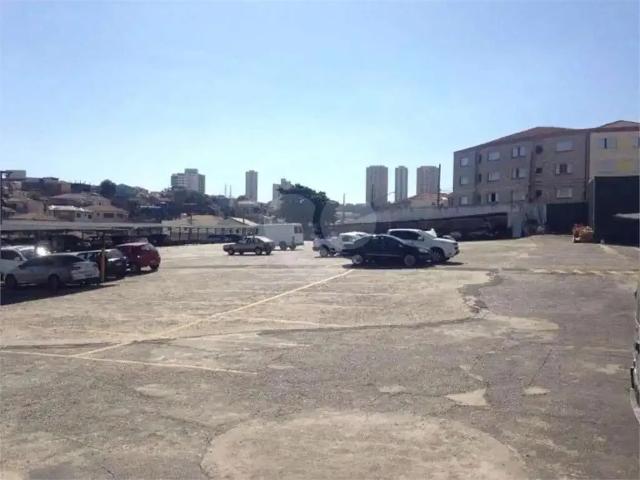 Terreno aluguel em Região Imediata de São Paulo, Região Metropolitana de São Paulo
