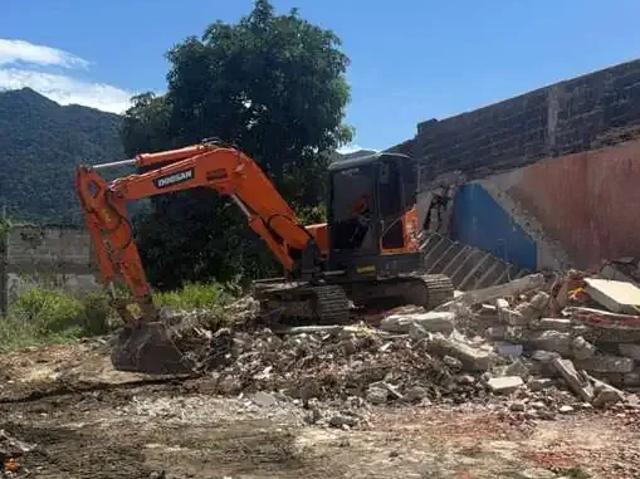 Terreno aluguel em Região Imediata de Caraguatatuba-Ubatuba-São Sebastião, Região Metropolitana do Vale do Paraíba e Litoral Norte