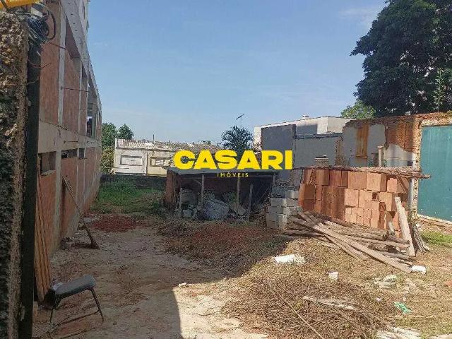 Terreno aluguel em Região Imediata de São Paulo, Região Metropolitana de São Paulo
