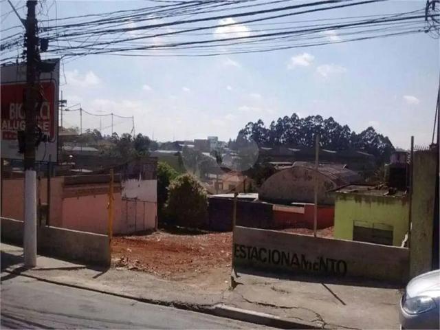 Terreno aluguel em Região Imediata de São Paulo, Região Metropolitana de São Paulo