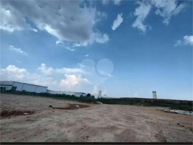 Terreno aluguel em Região Imediata de São Paulo, Região Metropolitana de São Paulo