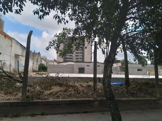 Terreno aluguel em Região Imediata de São Paulo, Região Metropolitana de São Paulo