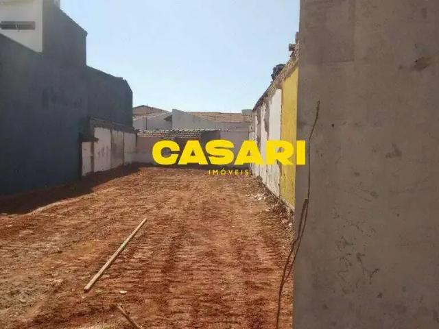 Terreno aluguel em Região Imediata de São Paulo, Região Metropolitana de São Paulo