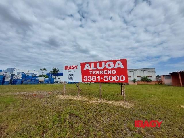 Terreno aluguel em Tijucas, Centro