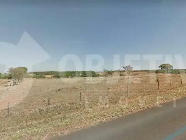 Terreno aluguel em Região Geográfica Imediata de Uberlândia, Oliveira Fortes