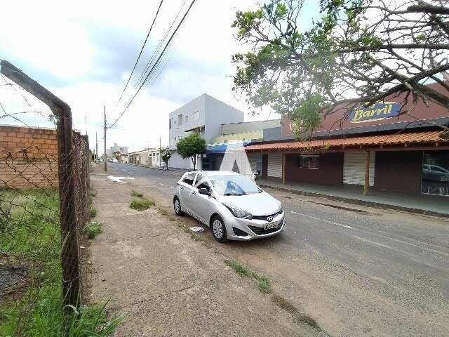 Terreno aluguel em Luizote de Freitas, Uberlândia