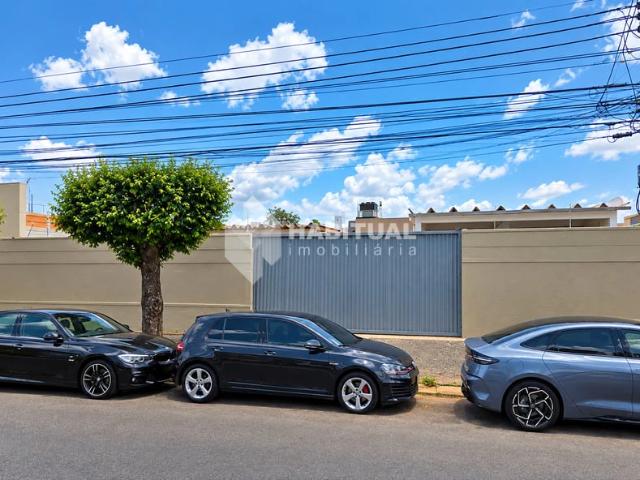 Terreno aluguel em Setor Central, Uberlândia