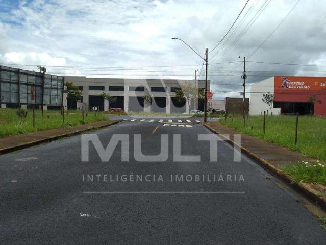 Terreno aluguel em Novo Mundo, Uberlândia
