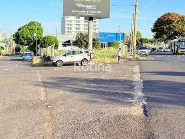 Terreno aluguel em Região Geográfica Imediata de Uberlândia, Oliveira Fortes