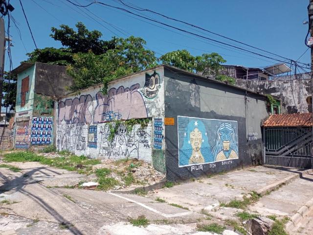 Terreno venda em Sacramenta, Belém
