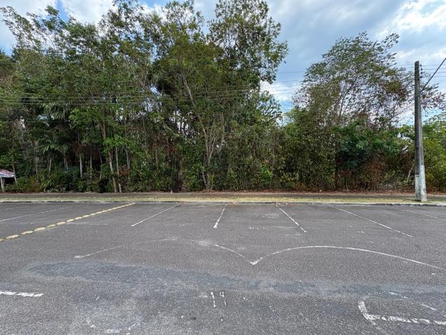 Terreno venda em Condomínio Residencial Ponta Negra I, Manaus