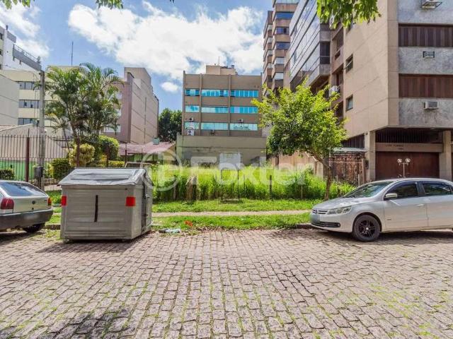 Terreno venda em Auxiliadora, Porto Alegre