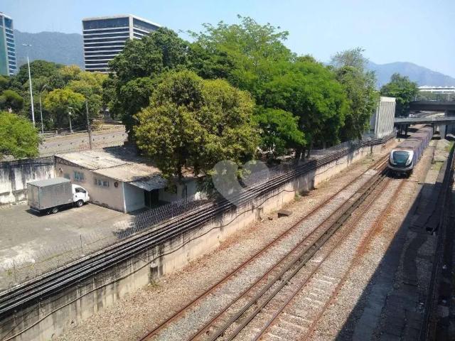 Terreno venda em Região Geográfica Imediata do Rio de Janeiro, Região Metropolitana do Rio de Janeiro