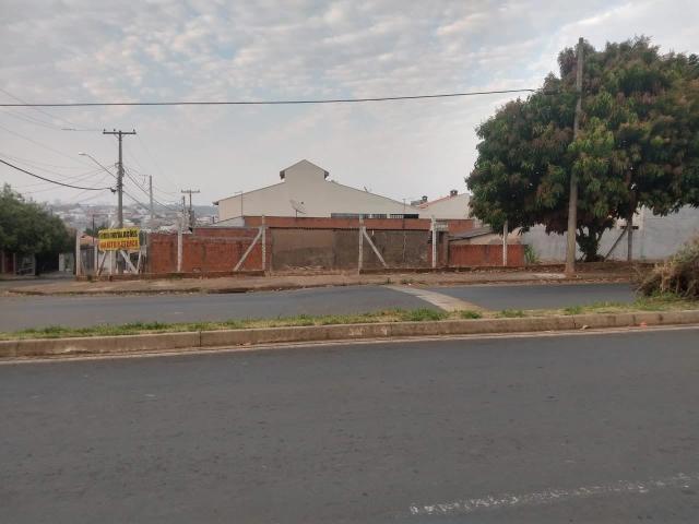 Terreno venda em Conjunto Habitacional dos Trabalhadores, Santa Bárbara d'Oeste