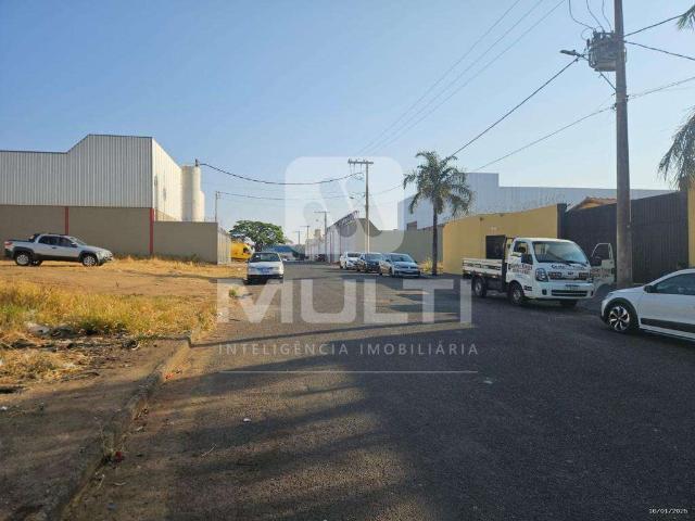 Terreno venda em Região Geográfica Imediata de Uberlândia, Oliveira Fortes