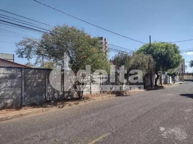 Terreno venda em Região Geográfica Imediata de Uberlândia, Oliveira Fortes