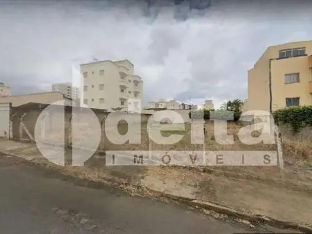 Terreno venda em Região Geográfica Imediata de Uberlândia, Oliveira Fortes