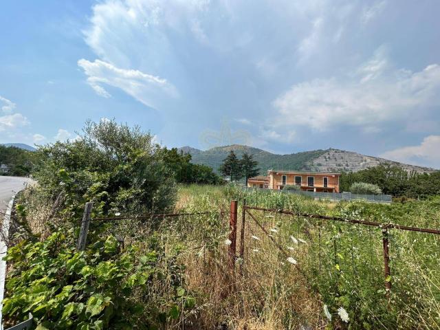 Terreno in vendita a Mercato San Severino, Campania