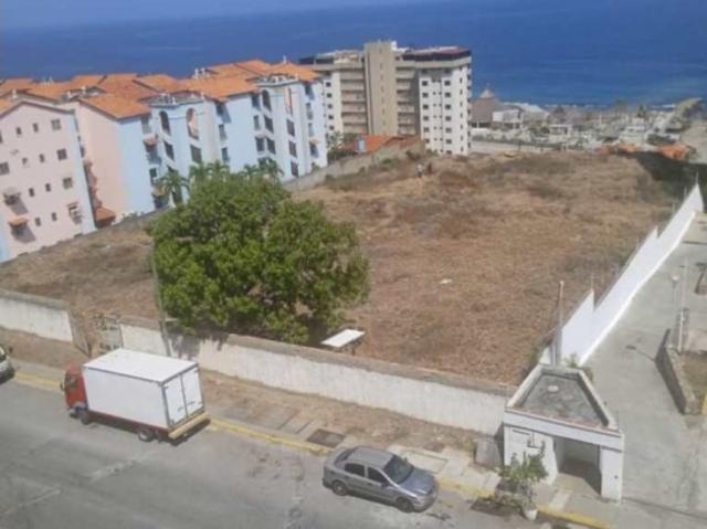 Terreno en venta en Vargas
