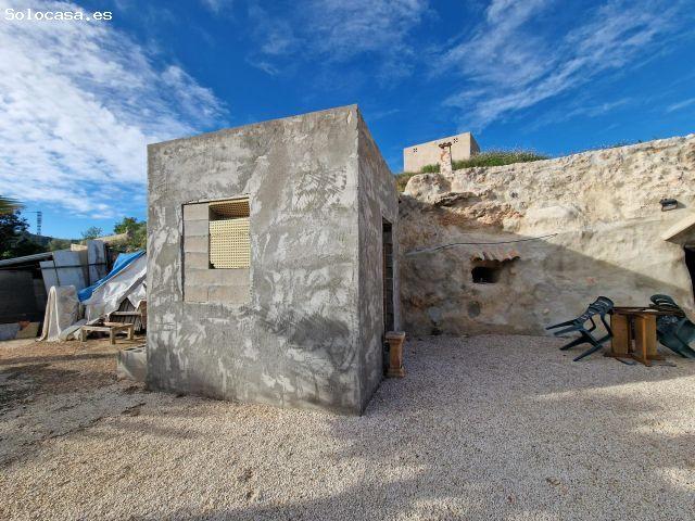 Casa en venta en la Canalosa, el Vinalopó Mitjà / El Vinalopó Medio