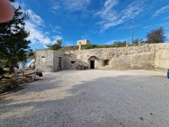 Casa en venta en el Vinalopó Mitjà / El Vinalopó Medio, Valencia