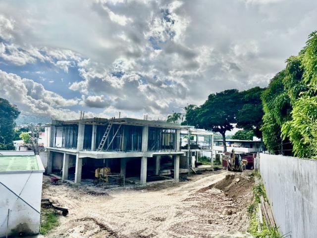 Terreno en venta en El Cafetal, Caracas