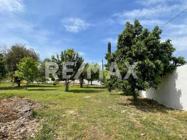 TERRENO CON PALAPA EN MISION ANTIGUA CADEREYTA 4