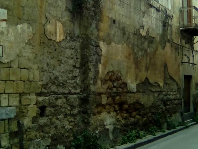 Terreno in vendita a Sant'antimo, Campania