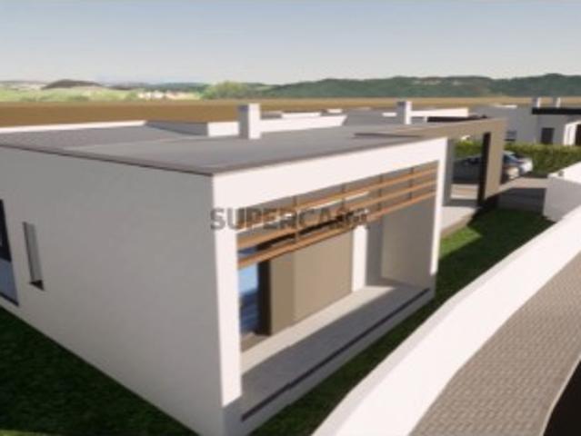 Terreno venda em Leiria