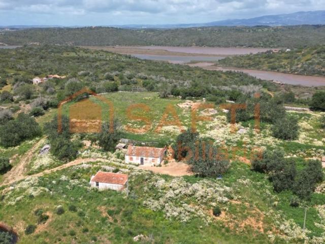 Terreno venda em Estômbar, Faro