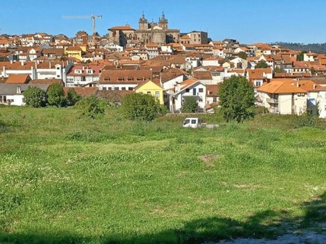 Terreno venda em Bairro Dona Maria do Céu Mendes, Viseu